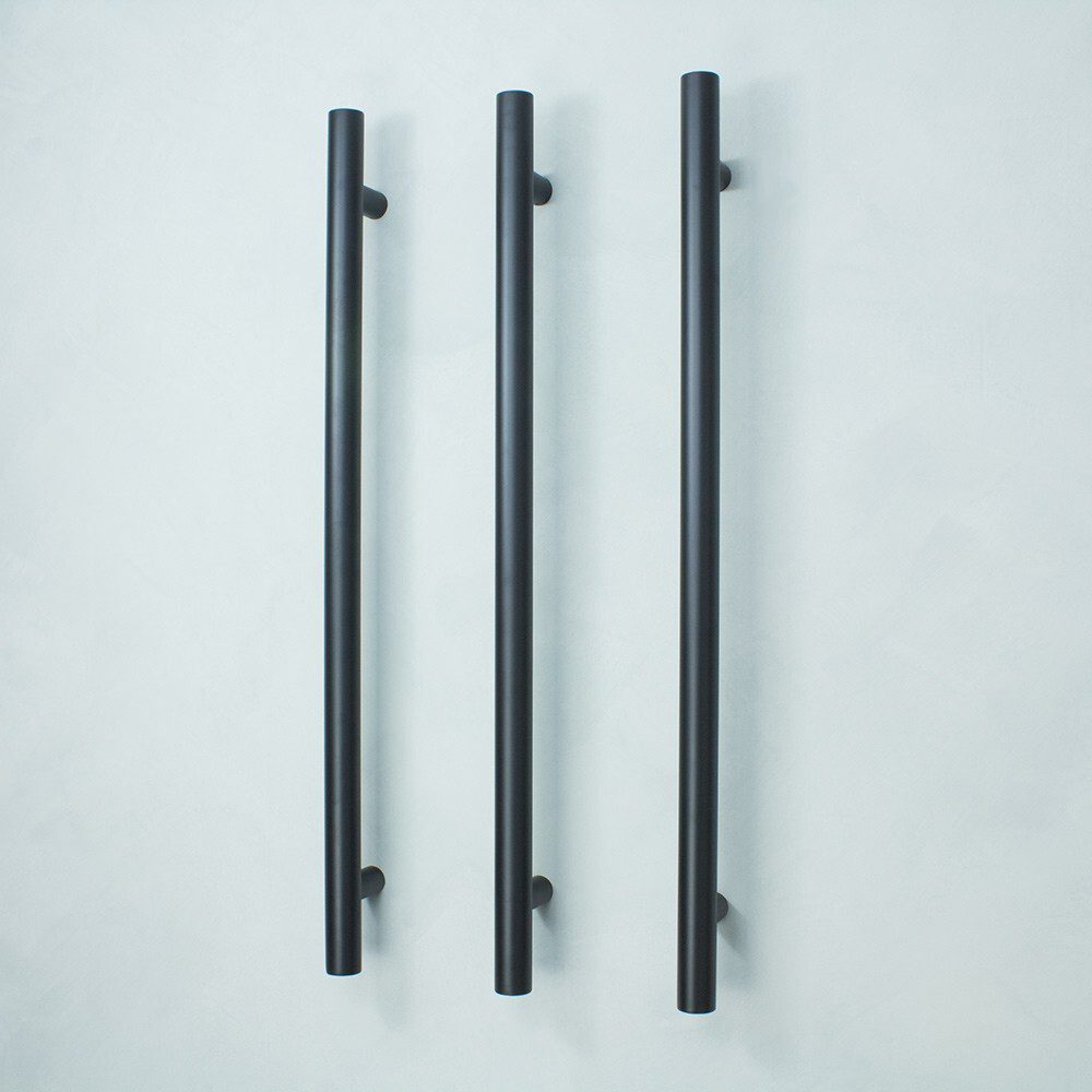 BLK-VTR-950 Vertical Heated Matt Black Bars - Image 3