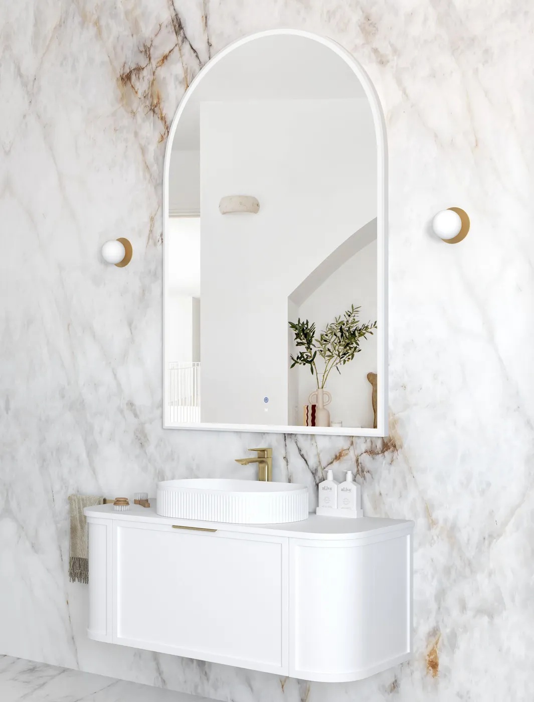 Archie White Metal Frame LED Mirror 1500 x 1000 - Image 2