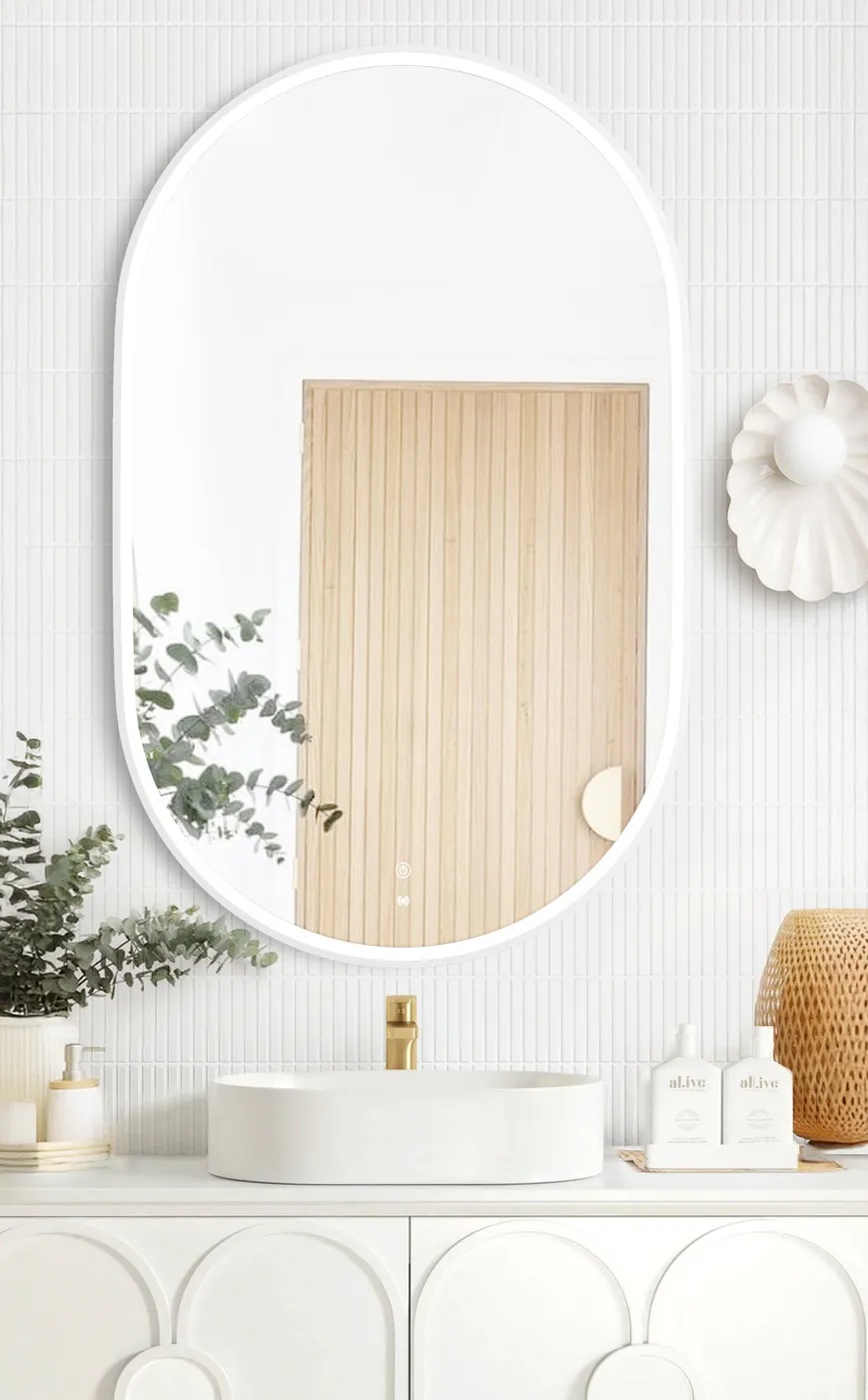 Noosa White Metal Frame Led Mirror 900 x 600 - Image 2