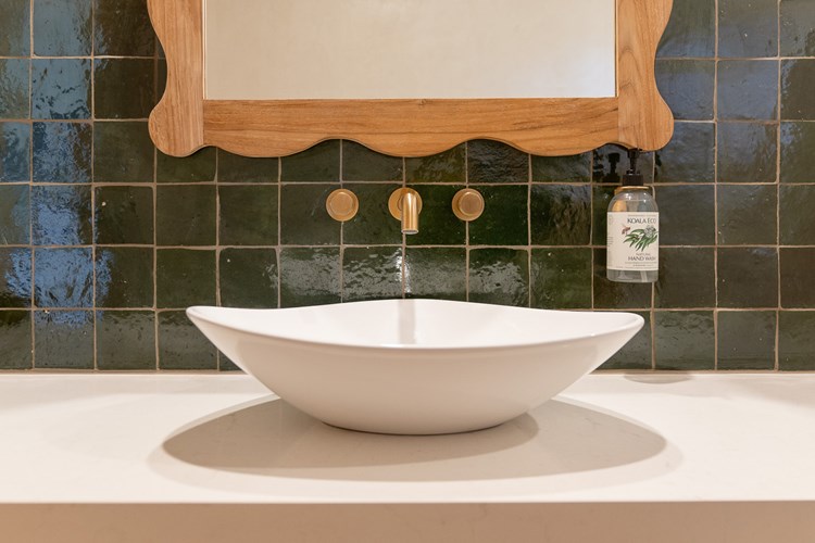 Fiore Above Counter Ceramic Basin Matte White