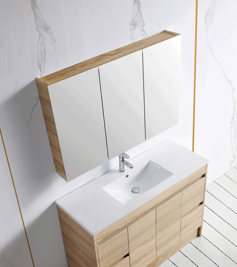 Legna 1200 Oak Shaving Cabinet - Image 3