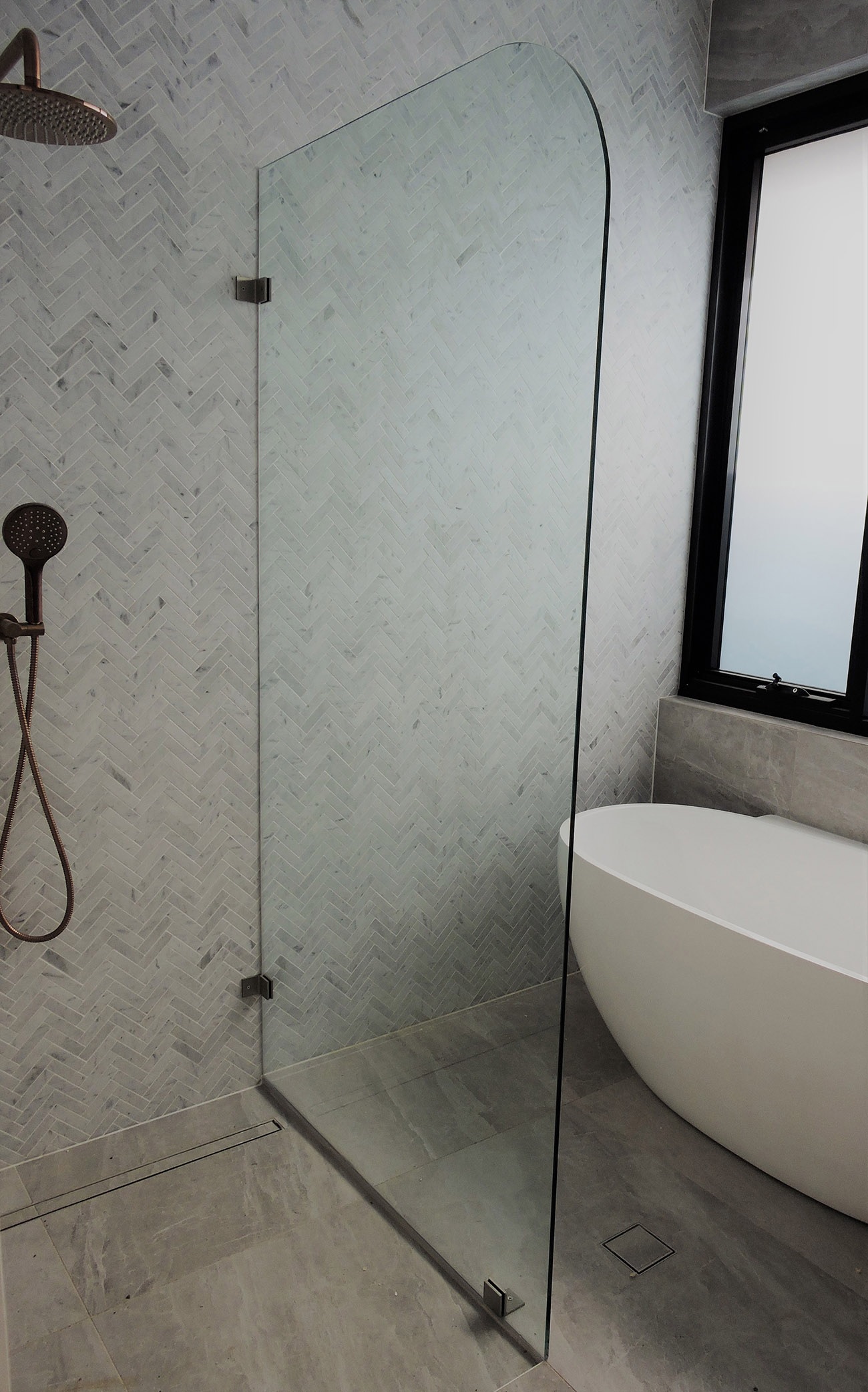Yarra Radius Corner Frameless Shower Screen Panel 1000mm (EnduroShield Treatment) - Image 4